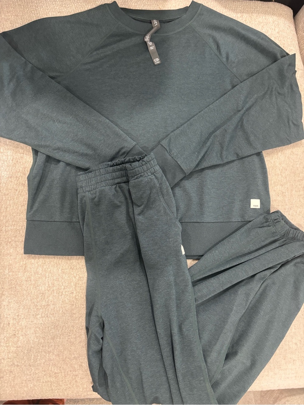 Vuori Forest Green Crew Sweatshirt & Jogger Set
